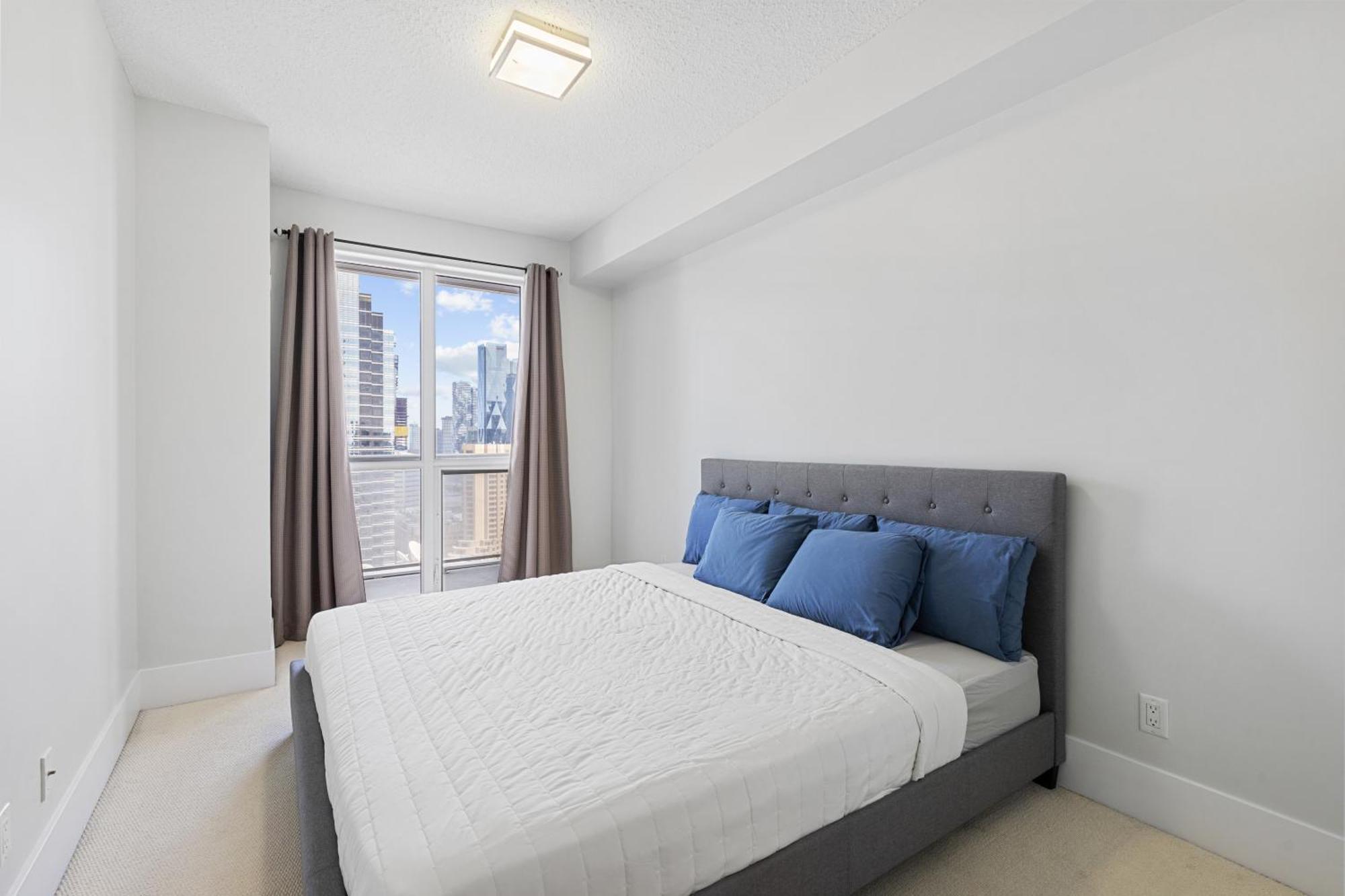 2Bedroom Cn Tower And Water Views - Free Parking - Rooftop Pool Toronto Exterior foto